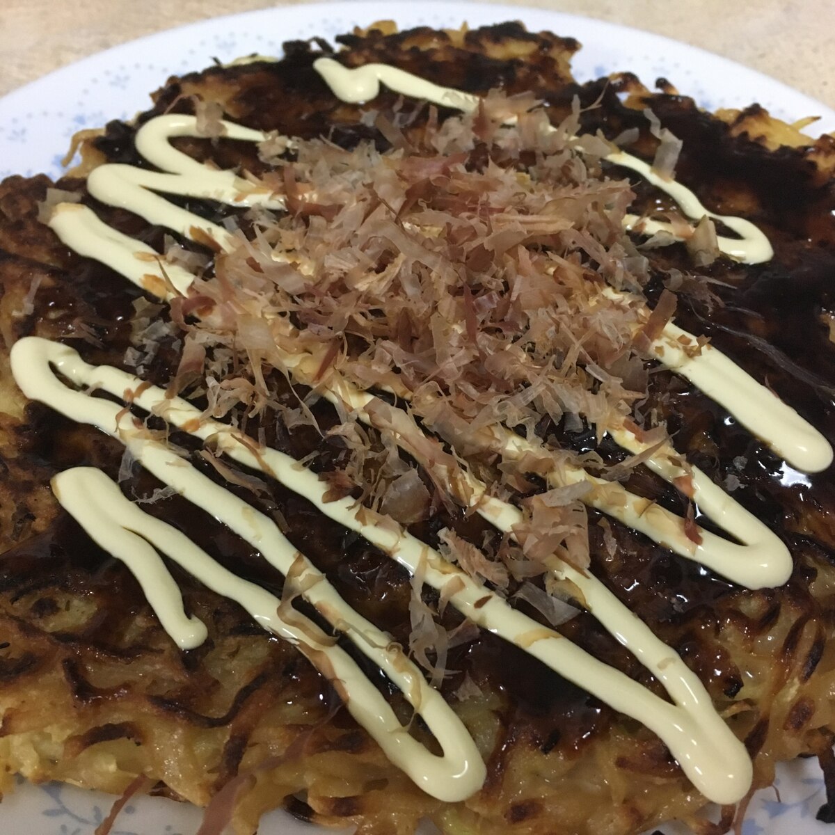 インスタント麺で作るお好み焼き 夜食に最適 レシピ 作り方 By Takenoppu 楽天レシピ